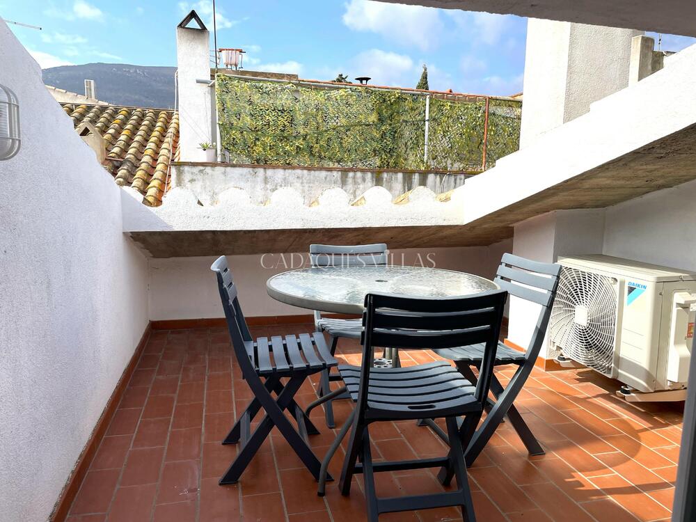 EP-17012 PUIG VIDAL Casa de pueblo  Cadaqués