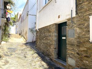 EP-17012 PUIG VIDAL Casa de pueblo  Cadaqués