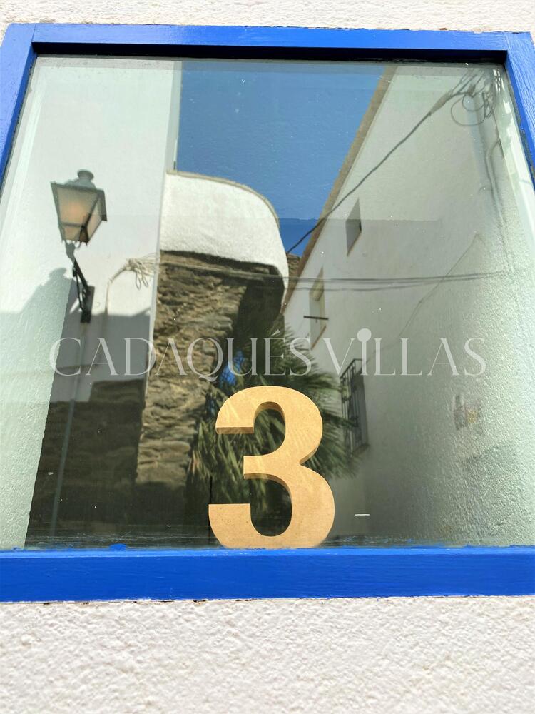 EP-17035 PALAU Casa de pueblo  Cadaqués