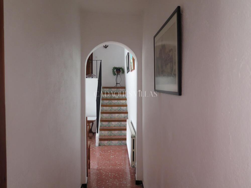 EP-19007-B Solar urbanitzable amb casa annexa per reformar Casa de pueblo  Cadaqués