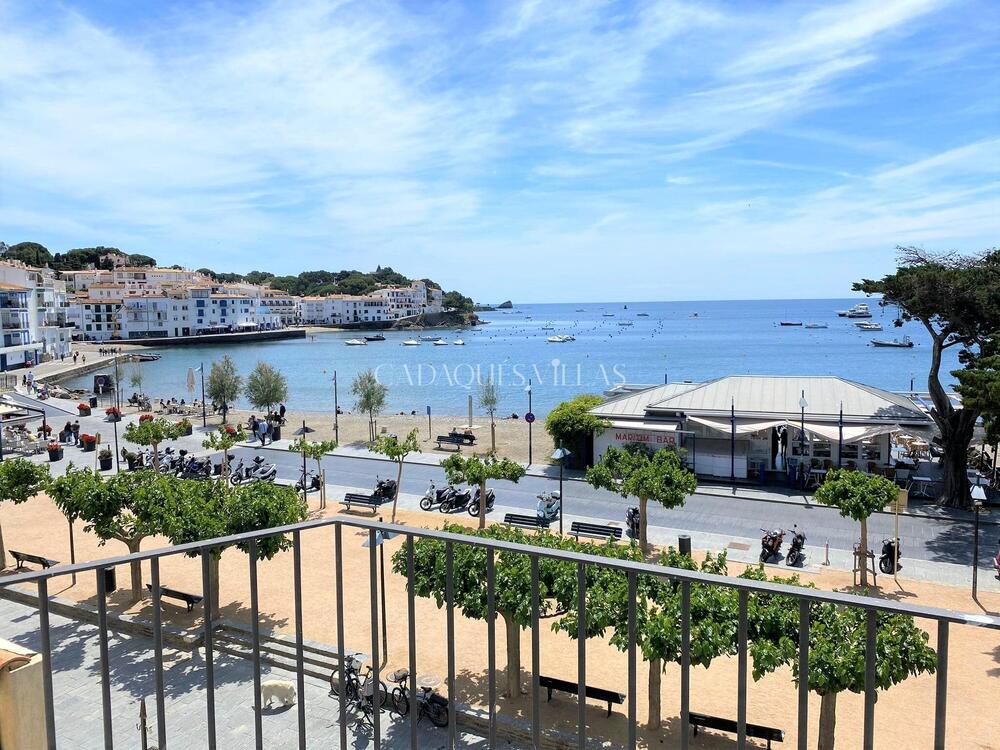 EP-17025 PASSEIG II Apartamento  Cadaqués