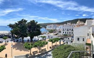EP-17025 PASSEIG II Apartamento  Cadaqués