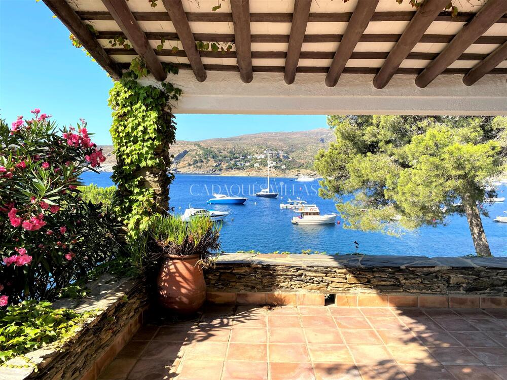 EP-19074 Casa única i privilegiada a Cadaqués Casa aislada / Villa  Cadaqués