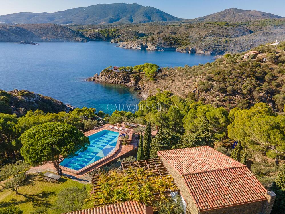 EP-17039 CASA GUILLOLA Casa aislada / Villa Cadaqués EP-17039 CASA GUILLOLA Casa aislada / Villa Cadaqués