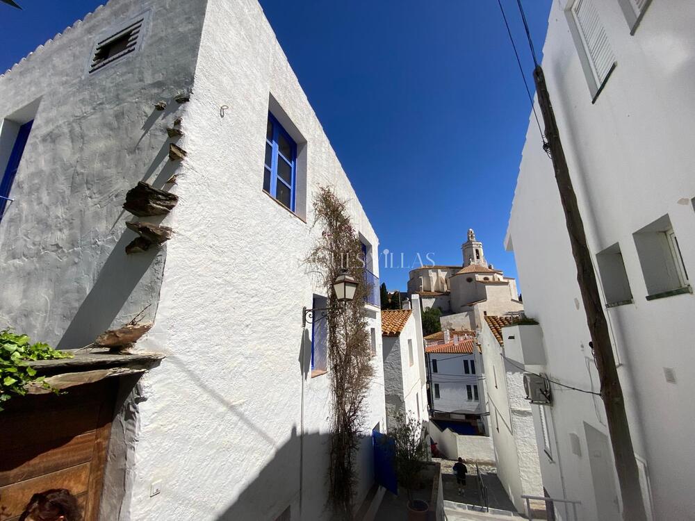 EP-19126 Casa de poble al cor de Cadaqués  Casa de pueblo  Cadaqués