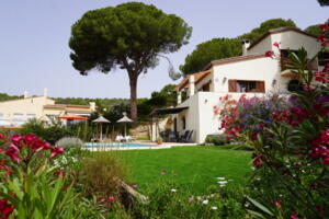 176 Mas Nuria Casa aislada / Villa Torre Vella Estartit (L´)