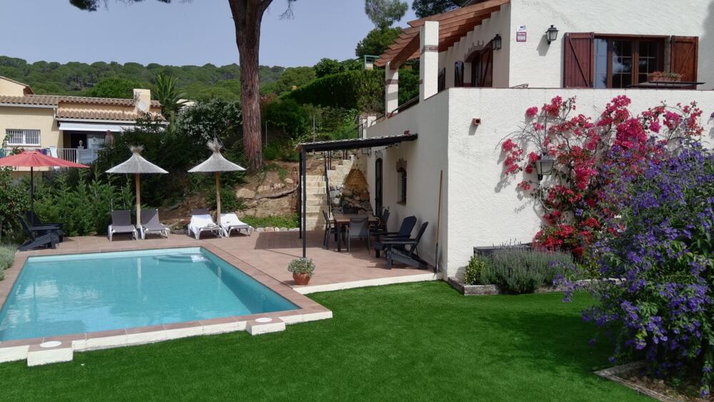 176 Mas Nuria Casa aislada / Villa Torre Vella Estartit (L´) 176 Mas Nuria Casa aislada / Villa Torre Vella Estartit (L´)