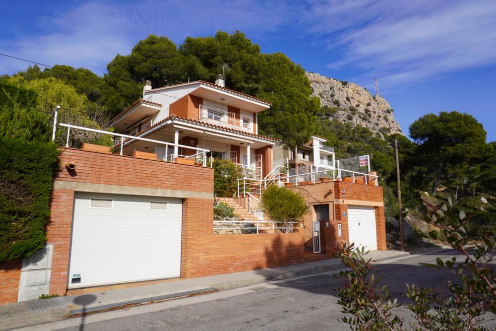 199 Ref 199 Casa aislada / Villa Torre Morratxa Estartit (L´) 199 Ref 199 Casa aislada / Villa Torre Morratxa Estartit (L´)