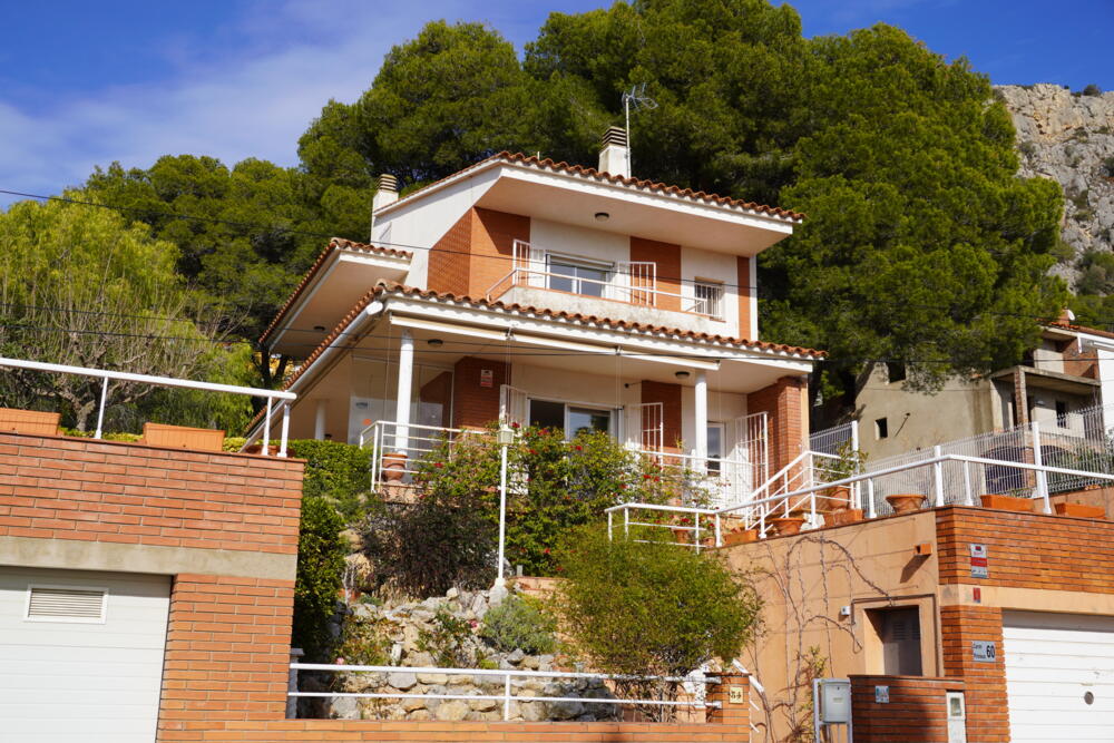 199 Ref 199 Casa aislada / Villa Torre Morratxa Estartit (L´) 199 Ref 199 Casa aislada / Villa Torre Morratxa Estartit (L´)