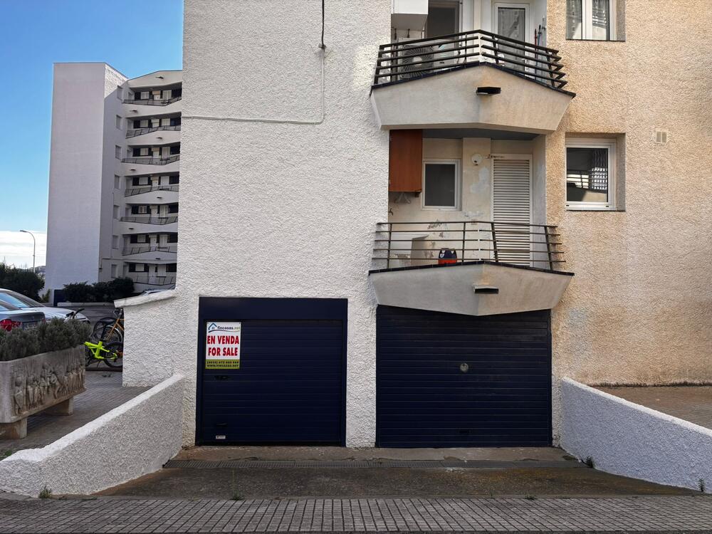 234 Garage, Roca Maura - L'Estartit Aparcamiento Estartit (L´) 234 Garage, Roca Maura - L'Estartit Aparcamiento Estartit (L´)
