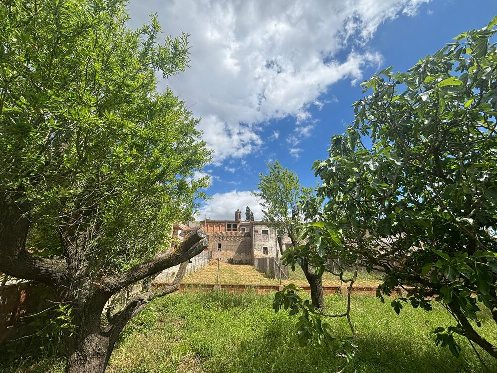 242 Terreno en Colomers Grundstück  Colomers
