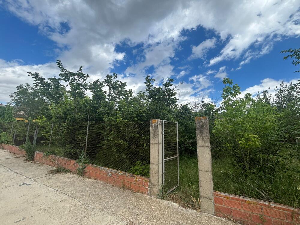 242 Terreno en Colomers Grundstück  Colomers