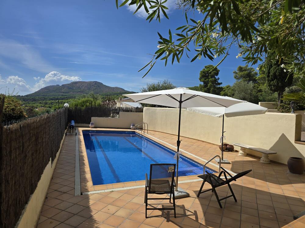 247 Ref 247 Casa aislada / Villa Torre gran Estartit (L´)
