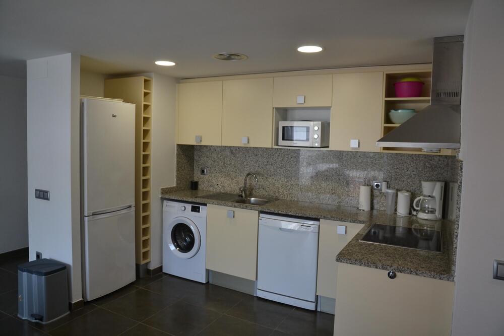 248 Ref 248  Apartamento Centro Estartit (L´)