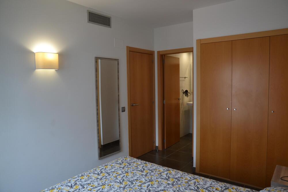 248 Ref 248  Apartamento Centro Estartit (L´)