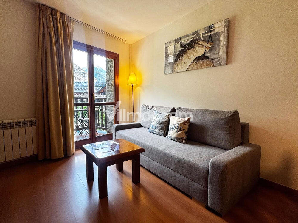 203 Apartamento en Edificio Los Lagos Apartamento  Benasque
