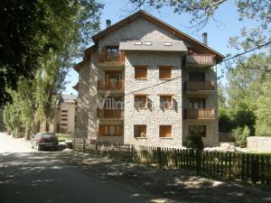 B13 B13 La Granja 2º Apartment  Benasque