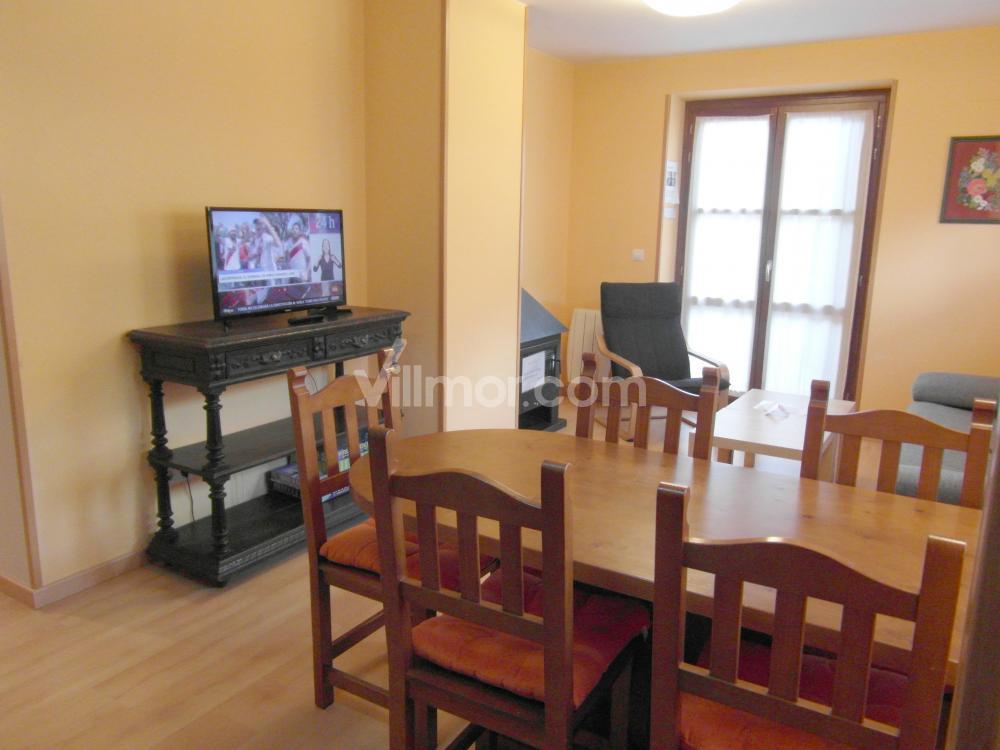 B17 Urb. La Coma, 2º Apartment  Benasque