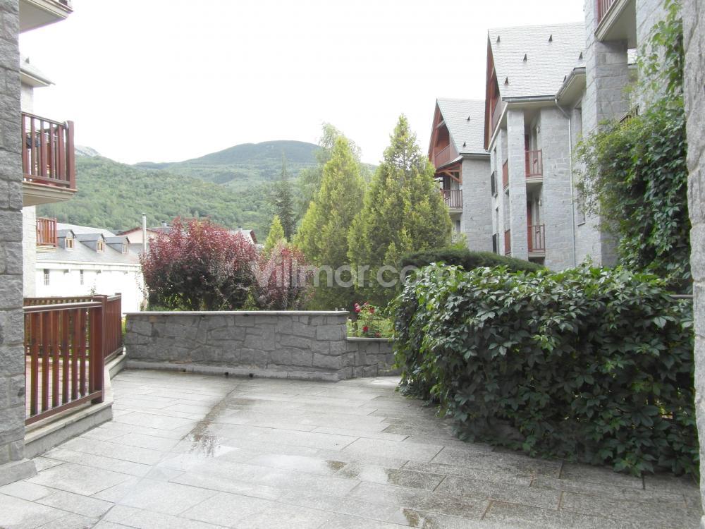 B27 B27 La Coma de Alba Bajo Apartment  Benasque