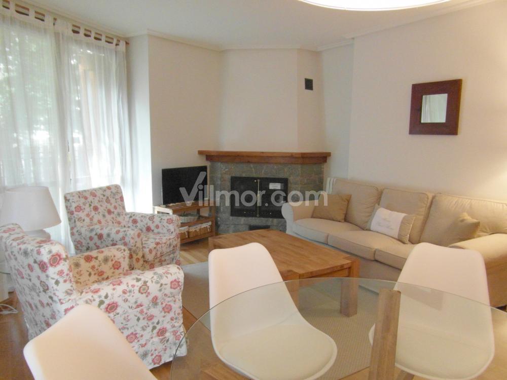 B27 B27 La Coma de Alba Bajo Apartment  Benasque