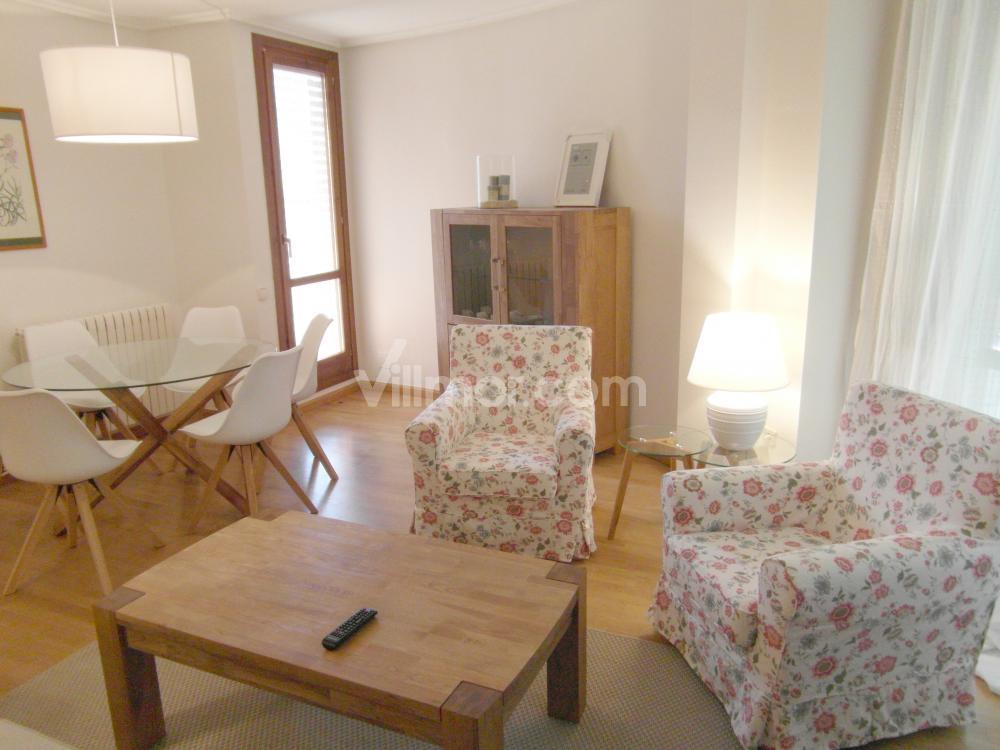 B27 B27 La Coma de Alba Bajo Apartment  Benasque