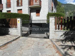 B27 B27 La Coma de Alba Bajo Apartment  Benasque