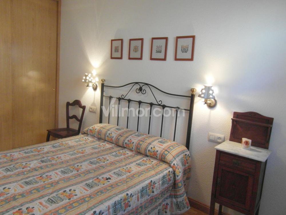 B25 B25 La Granja, Bajo con Jardín Apartamento  Benasque