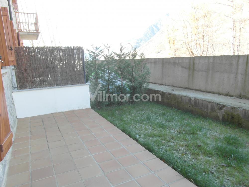 B25 B25 La Granja, Bajo con Jardín Apartamento  Benasque