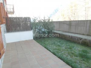 B25 B25 La Granja, Bajo con Jardín Apartamento  Benasque