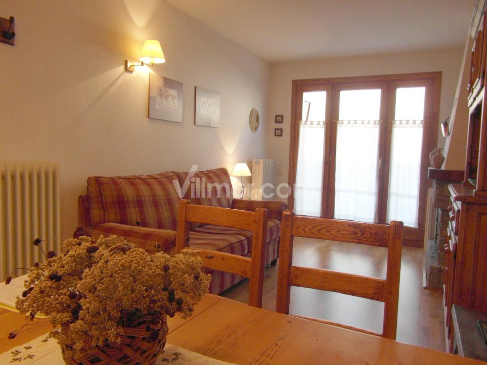 B25 B25 La Granja, Bajo con Jardín Apartamento  Benasque