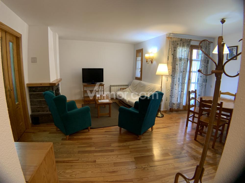 B35 Edif. Sayo lV Apartamento Apartamento  Benasque