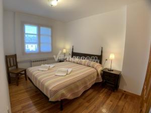 B35 Edif. Sayo lV Apartamento Apartamento  Benasque