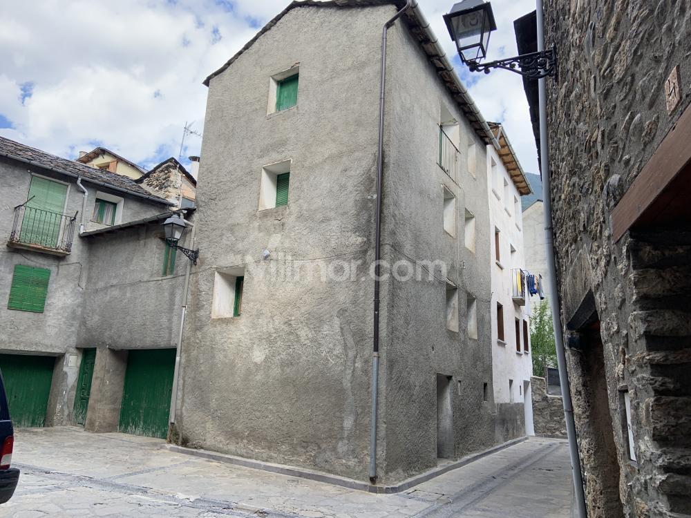 1-010 Casa a Rehabilitar en el Centro de Benasque Casa de pueblo Benasque 1-010 Casa a Rehabilitar en el Centro de Benasque Casa de pueblo Benasque