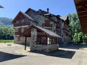 B30 Urb. La Coma D Apartment  Benasque