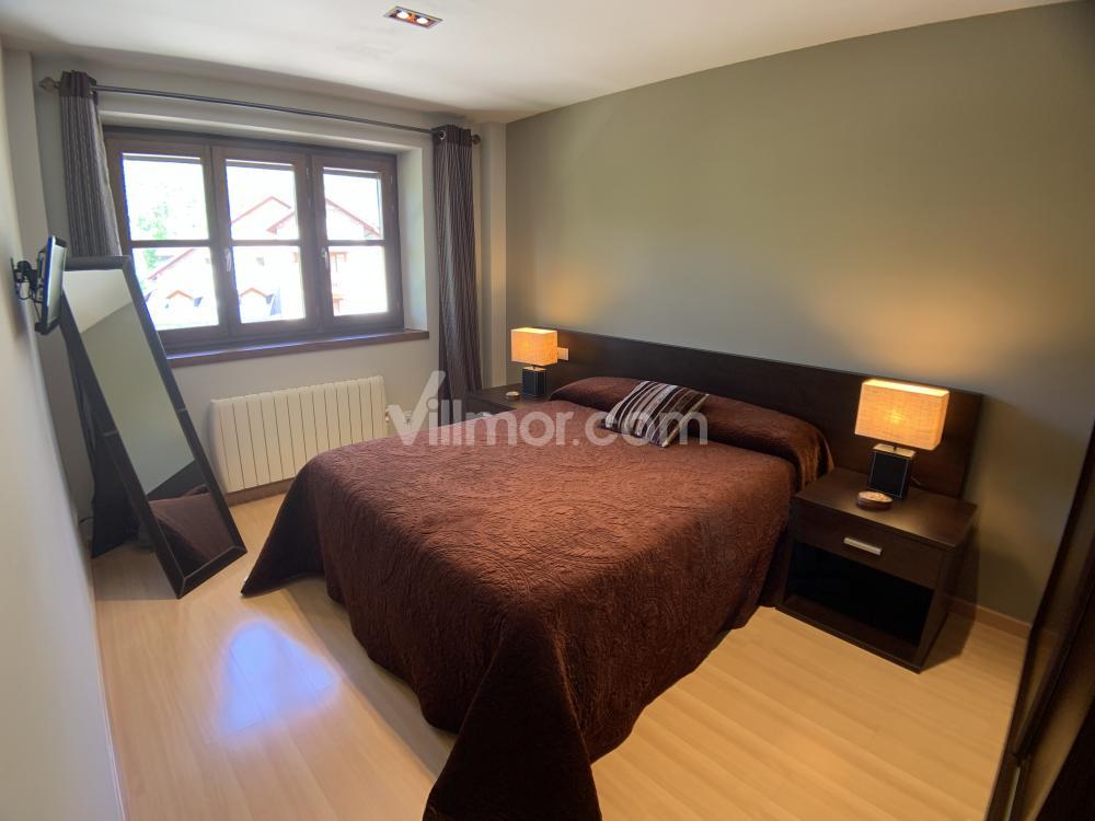 B30 Urb. La Coma D Apartment  Benasque