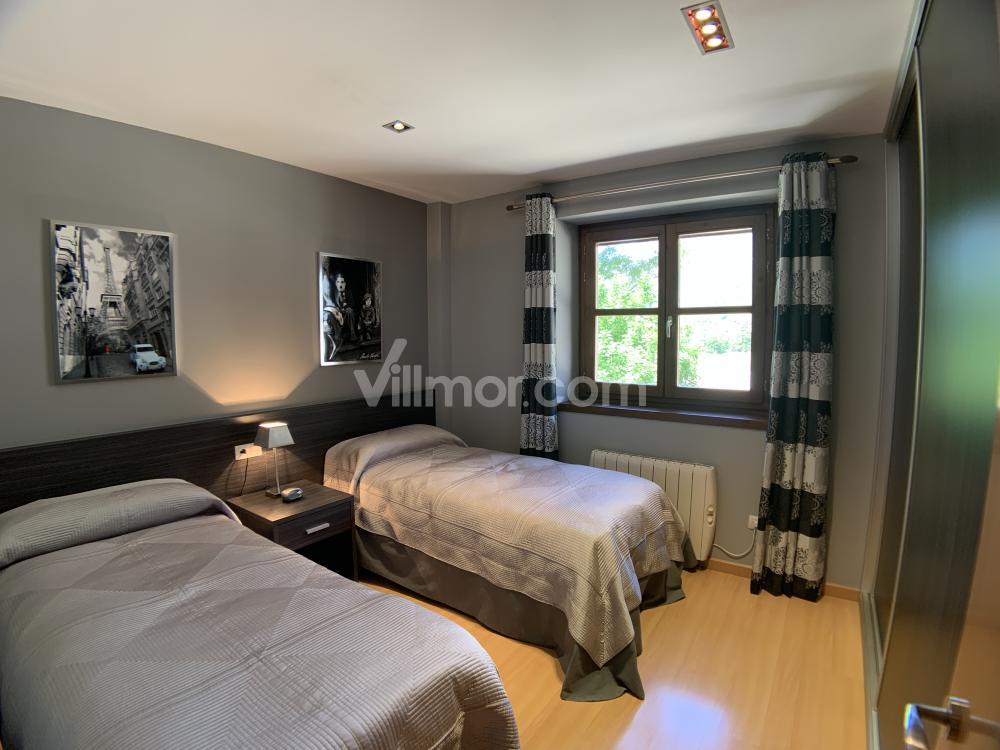B30 Urb. La Coma D Apartment  Benasque