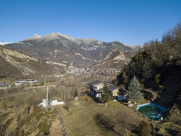 7-005 Chalet en Sesue Casa / Chalet  Sesué