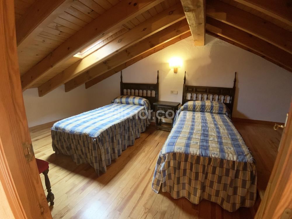 C11 Apartamento Llorgodo 2 Apartment  Cerler