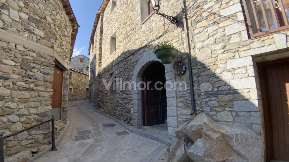 C12 Apartamento Llorgodo 3 Apartment  Cerler