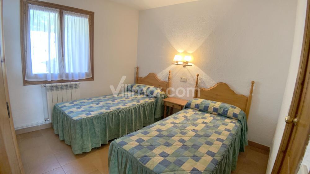 C13 Apartamento Llorgodo 4 Apartment  Cerler