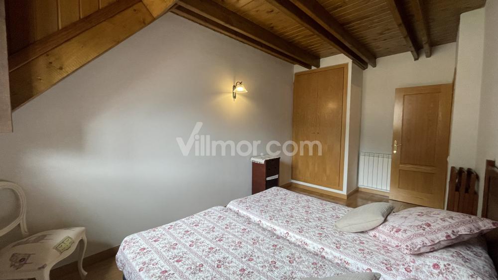 S01 Apartamento con Altillo en Sesue Apartment  Sesué