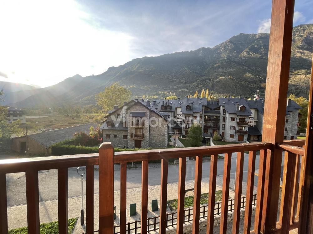 B31. B31 - Residencial La Coma - 3º Apartment  Benasque