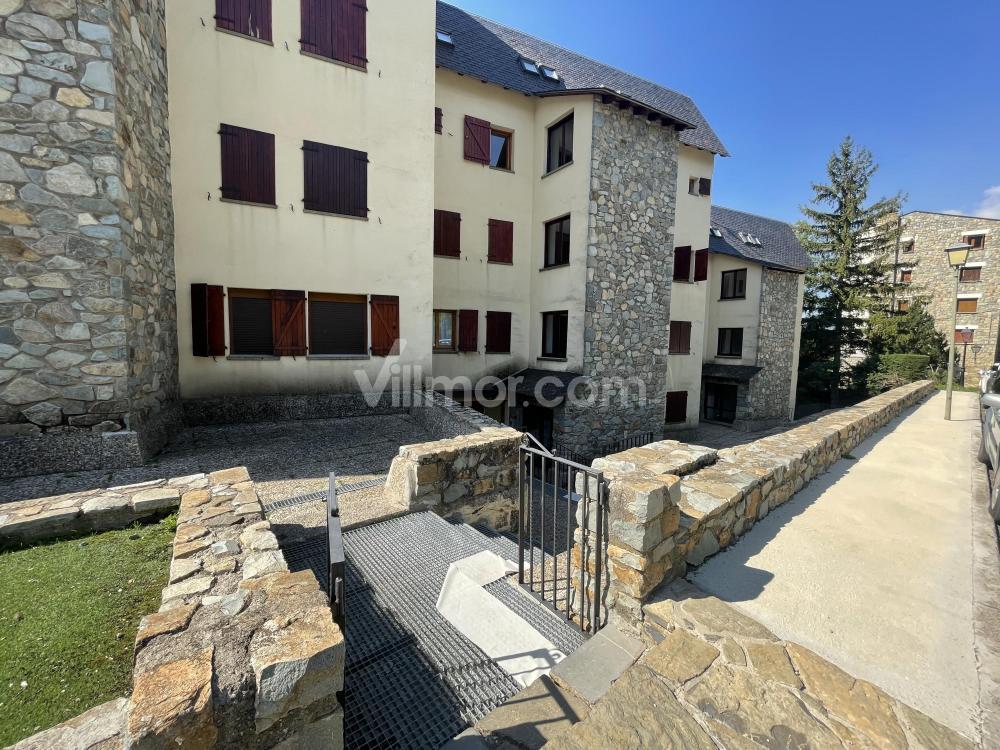 C09 Edificio Pirineos Cerler Apartment  Cerler