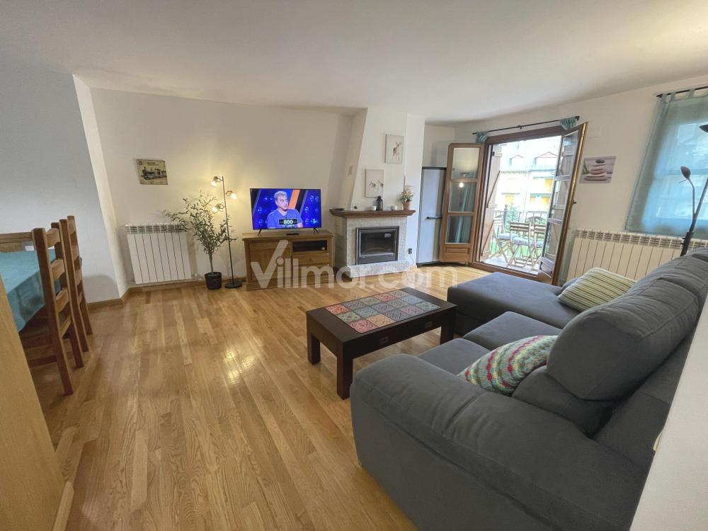 B42 Piso en Avda. Los Tilos Apartment  Benasque