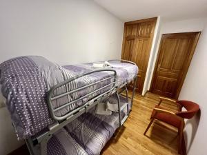 B42 Piso en Avda. Los Tilos Apartment  Benasque