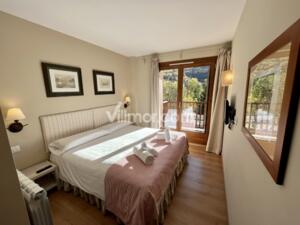 B38. Chardin De Llis Apartment  Benasque