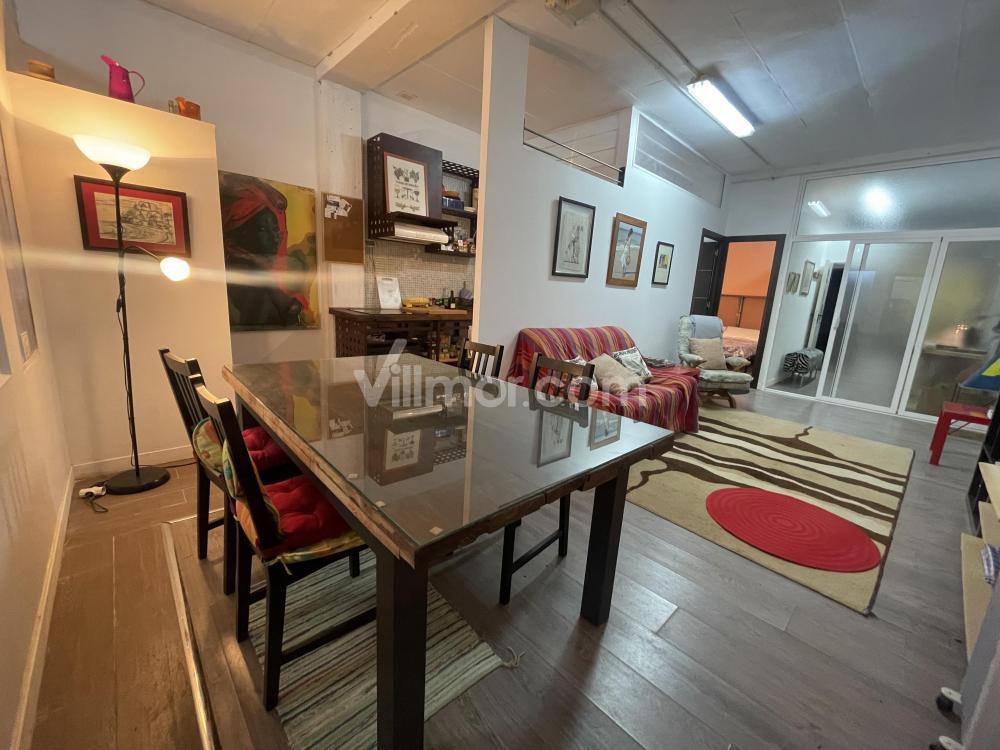 3-002 Apartamento - Local Estudio  Sahún