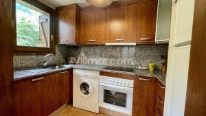 L11 Bajo con Jardín- Res. Abetal Apartment  Benasque