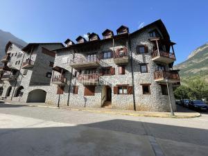 B21. Apartamento en Edif. Perramó Apartment  Benasque