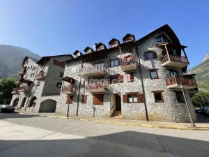 B21. Apartamento en Edif. Perramó Apartment  Benasque